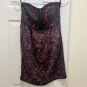 Silence + Noise strapless satin little black and red floral dot dress Small